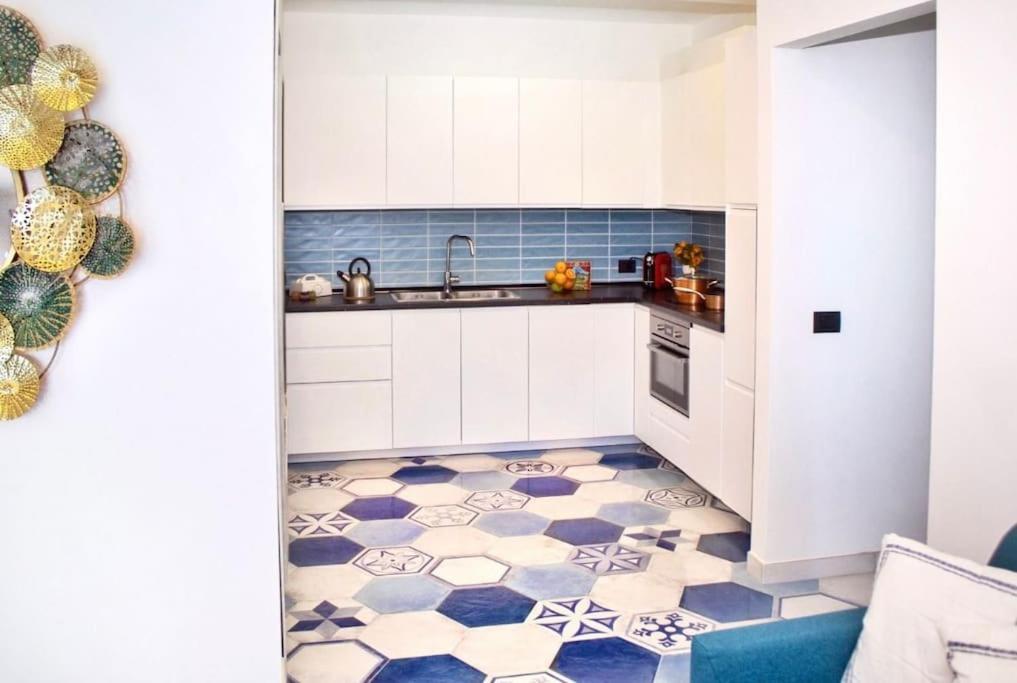 Suite Apartments Branco - Infinity Pool & Sea View - 5 Minuti Dal Centro Taormina Exterior foto
