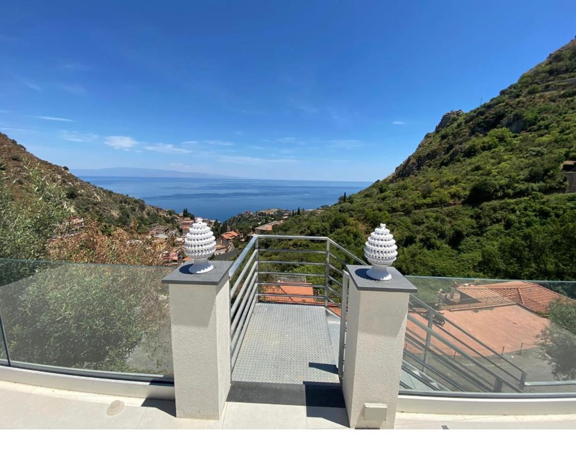 Suite Apartments Branco - Infinity Pool & Sea View - 5 Minuti Dal Centro Taormina Exterior foto
